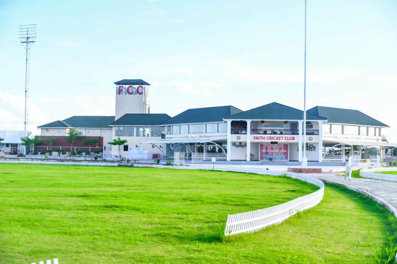 Faith Cricket Club & Resort Bhopal Exterior foto